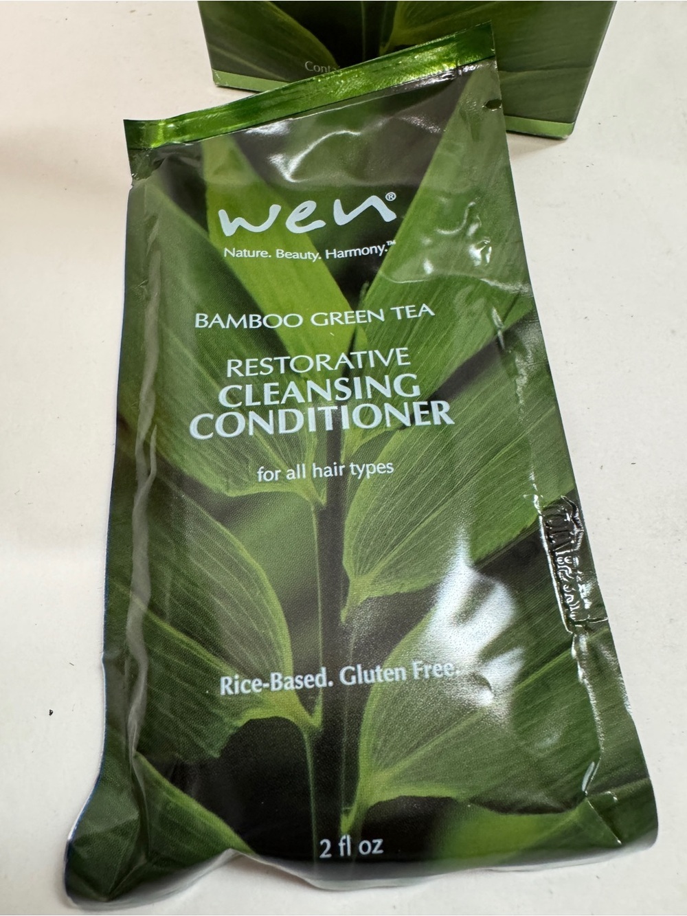 WEN Bamboo Green Tea Restorative Cleansing Conditioner Packets - Picture 3 of 3